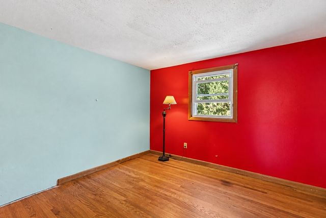 48 Greenfield Road, Westport, MA 02790
