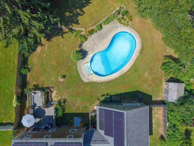 48 Greenfield Road, Westport, MA 02790