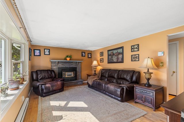 48 Greenfield Road, Westport, MA 02790