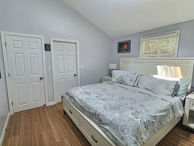 2 Mcfarlin Rd, Carver, MA 02330