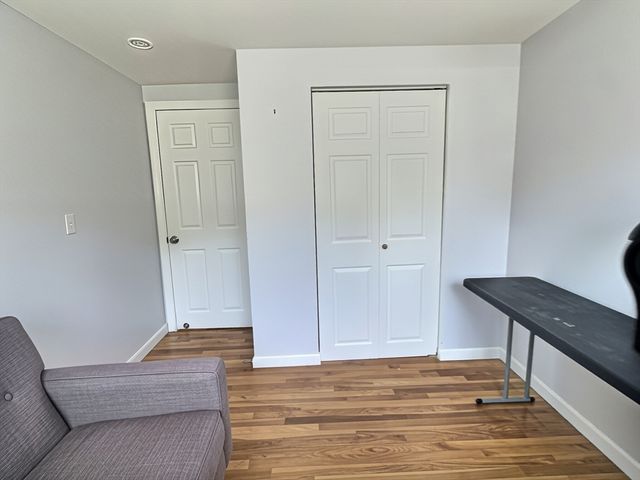 2 Mcfarlin Rd, Carver, MA 02330