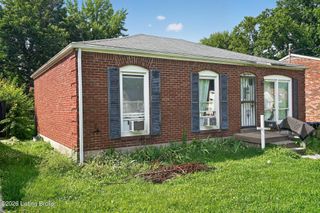 815 Iroquois Ave, Louisville, KY 40214