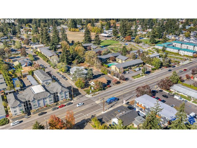 2057 Se 122nd Ave, Portland, OR 97233