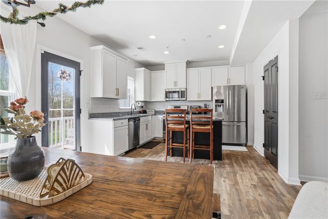308 Cross Creek Drive, Cranberry Twp, PA 16066