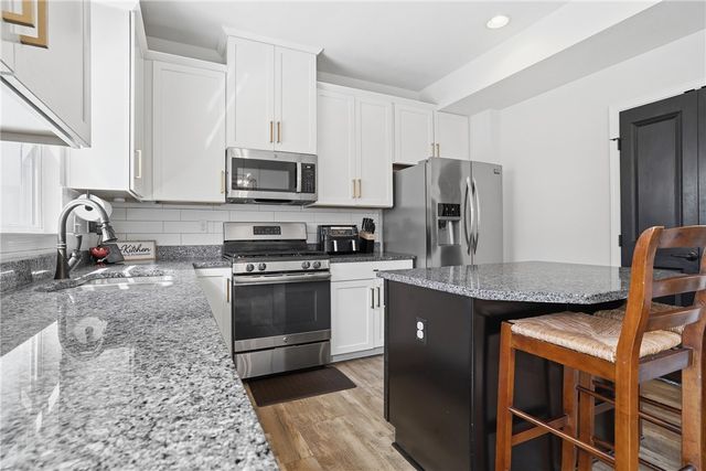 308 Cross Creek Drive, Cranberry Twp, PA 16066