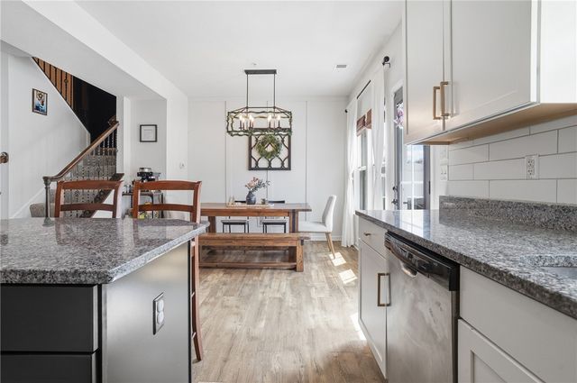 308 Cross Creek Drive, Cranberry Twp, PA 16066