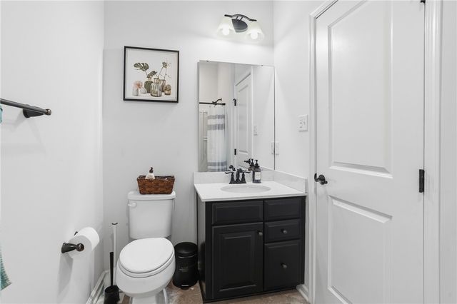308 Cross Creek Drive, Cranberry Twp, PA 16066