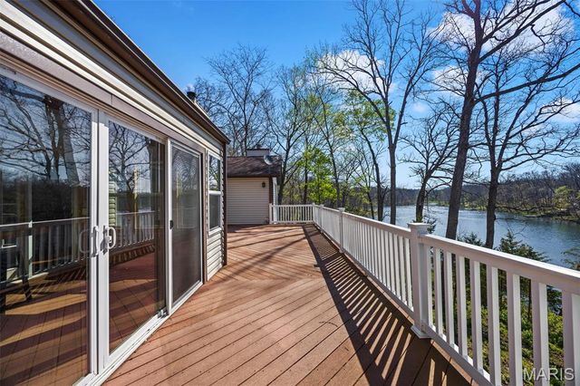 26 Madre Court, Foristell, MO 63348