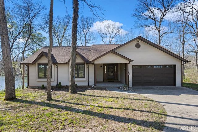 26 Madre Court, Foristell, MO 63348