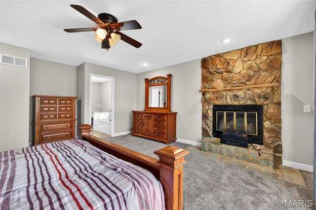 26 Madre Court, Foristell, MO 63348