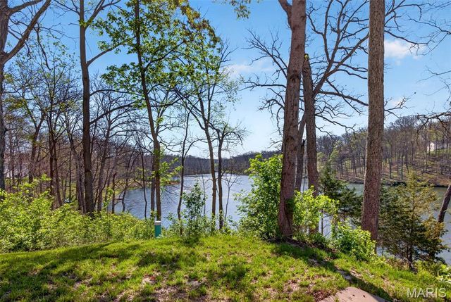 26 Madre Court, Foristell, MO 63348