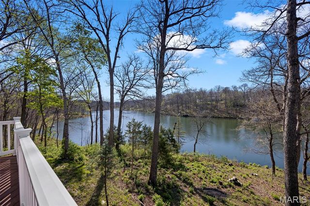 26 Madre Court, Foristell, MO 63348