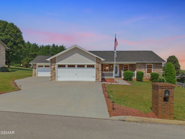 529 Hills Gate Circle, Seymour, TN 37865