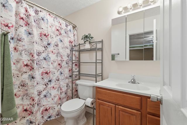 529 Hills Gate Circle, Seymour, TN 37865