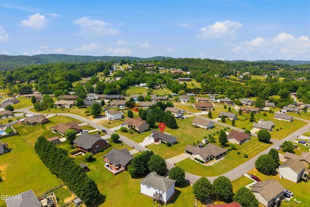 529 Hills Gate Circle, Seymour, TN 37865