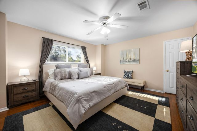 1010 Verret Lane, Houston, TX 77090