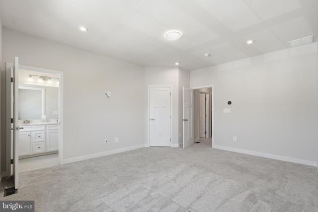 46275 MOUNT KELLOGG TER, Sterling, VA 20164
