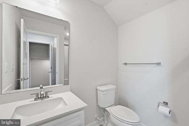 46275 MOUNT KELLOGG TER, Sterling, VA 20164