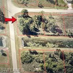 1253 Deauville ST E, Lehigh Acres, FL 33974