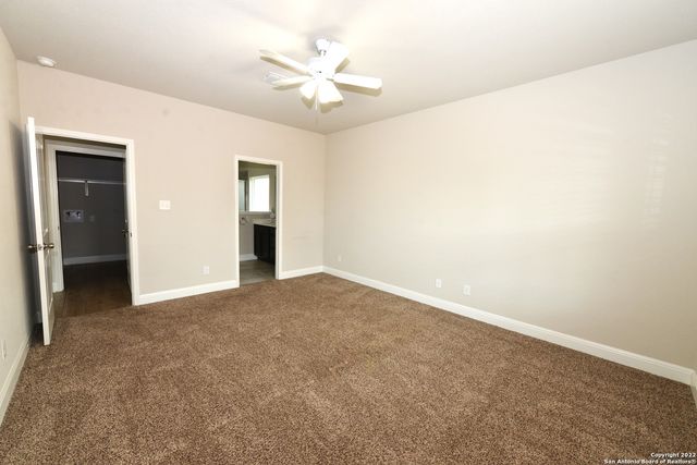 5922 AKIN PL, San Antonio, TX 78261