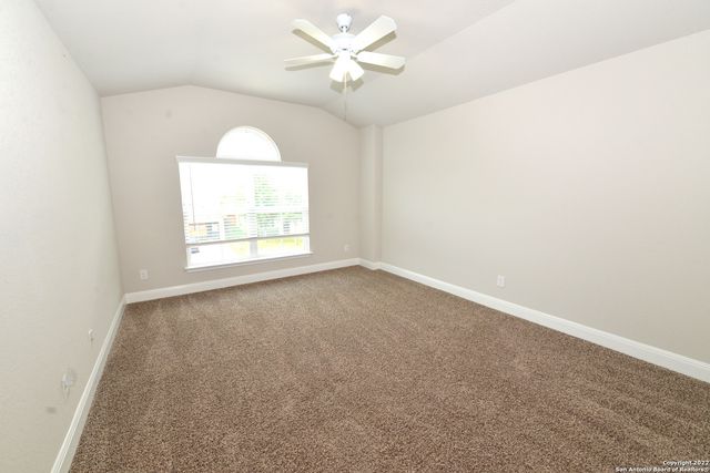 5922 AKIN PL, San Antonio, TX 78261
