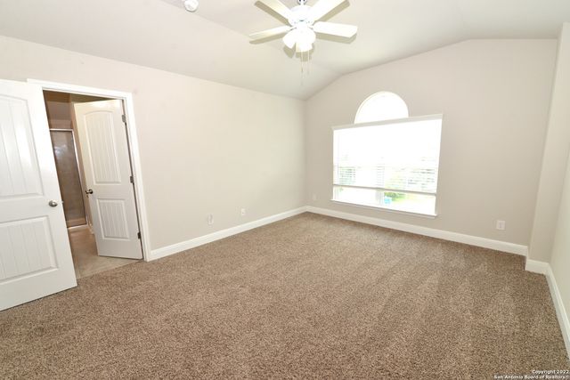 5922 AKIN PL, San Antonio, TX 78261