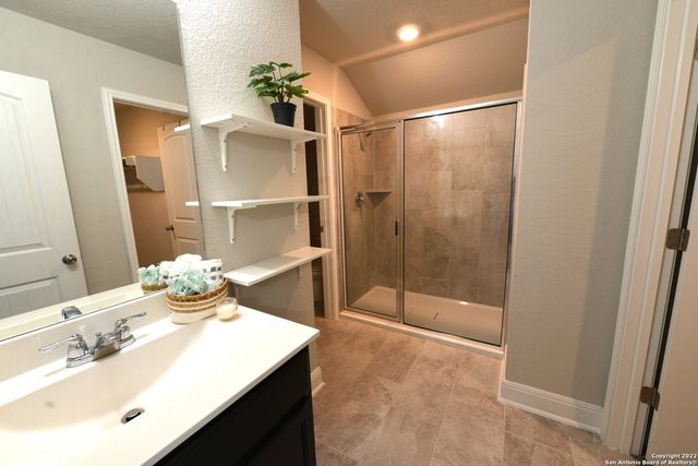 5922 AKIN PL, San Antonio, TX 78261