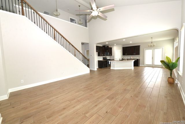 5922 AKIN PL, San Antonio, TX 78261