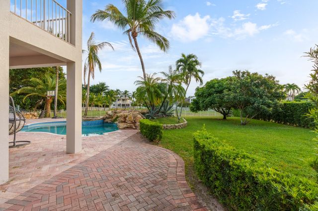 11352 Regatta Lane, Wellington, FL 33449