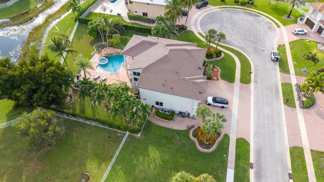 11352 Regatta Lane, Wellington, FL 33449