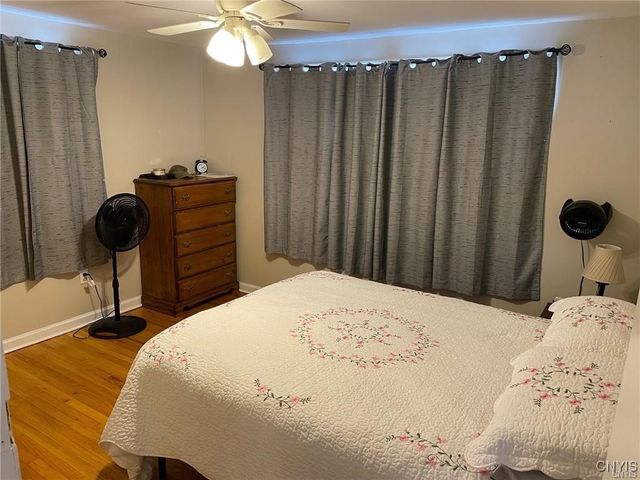 193 Medford Road, Salina, NY 13211