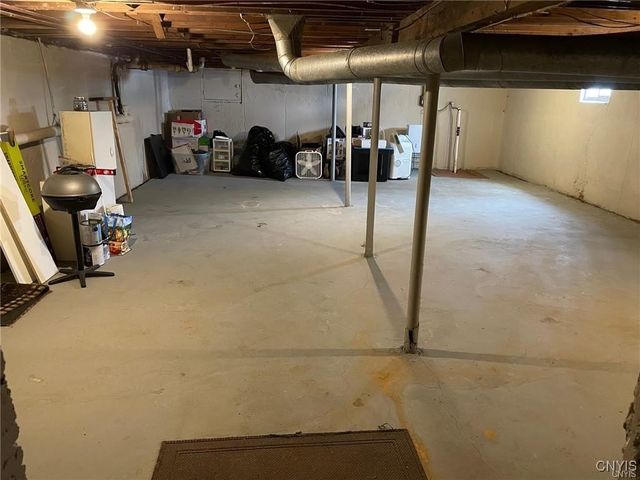 193 Medford Road, Salina, NY 13211