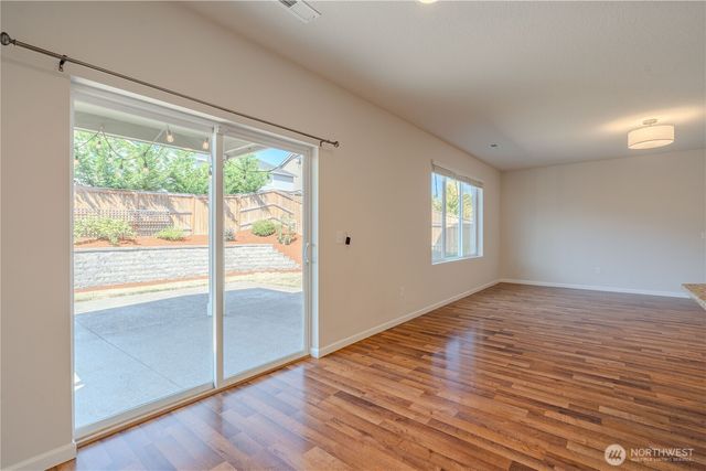 2906 S Cherry Grove Way, Ridgefield, WA 98642