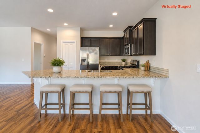 2906 S Cherry Grove Way, Ridgefield, WA 98642