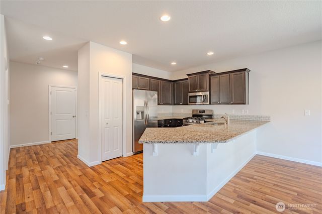 2906 S Cherry Grove Way, Ridgefield, WA 98642