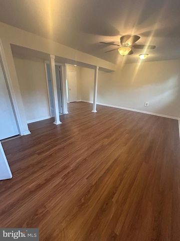 12 MELVIN DR, Fredericksburg, VA 22406