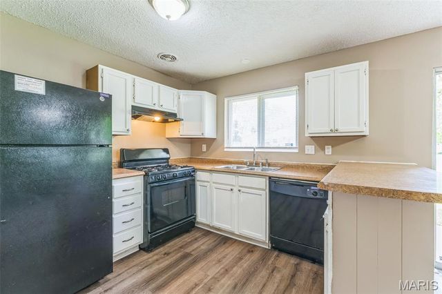 6250 Pennyrich Court, Florissant, MO 63033