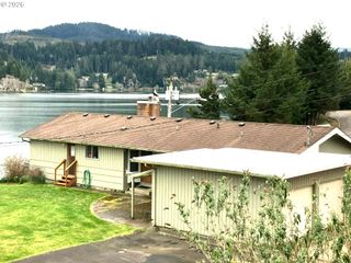 3401 Ne YACHT Ave, Lincoln City, OR 97367