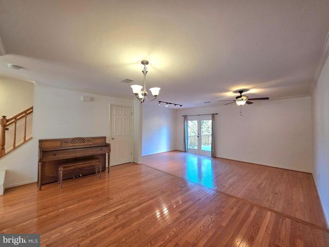 5939 HEATHERWOOD CT, Alexandria, VA 22310