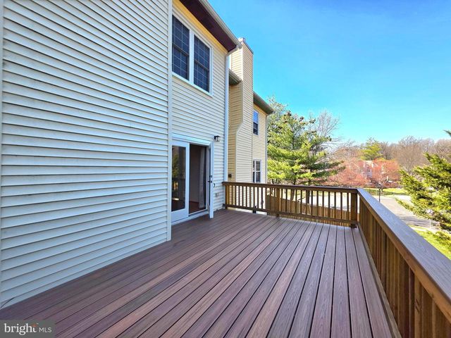 5939 HEATHERWOOD CT, Alexandria, VA 22310