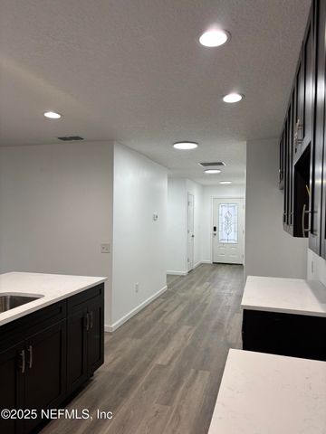 1992 W 20TH Street, Jacksonville, FL 32209