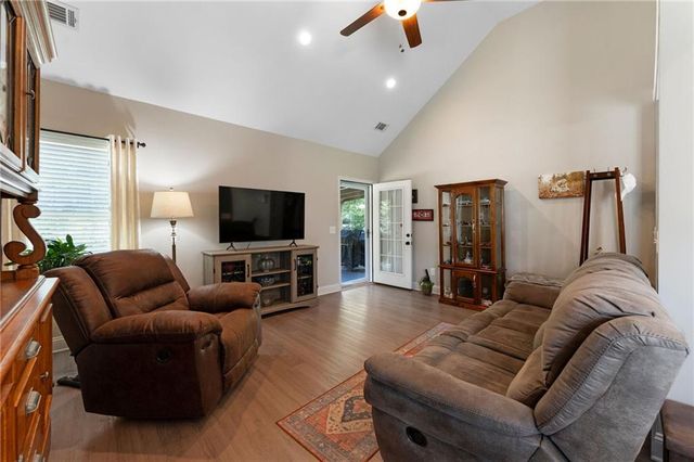 315 Wildwood Circle SE, Calhoun, GA 30701