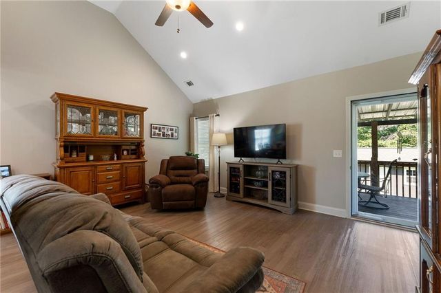 315 Wildwood Circle SE, Calhoun, GA 30701