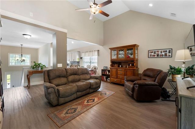 315 Wildwood Circle SE, Calhoun, GA 30701