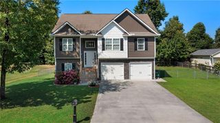 315 Wildwood Circle SE, Calhoun, GA 30701