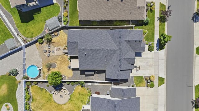17217 E 17th Ave, Greenacres, WA 99016