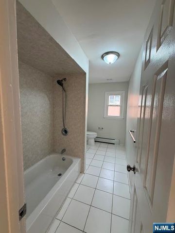 599 Boulevard 1, Hasbrouck Heights, NJ 07604