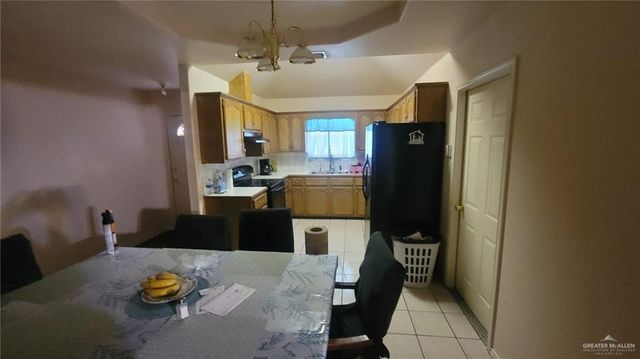 2000 Crisantema Avenue, Mission, TX 78572