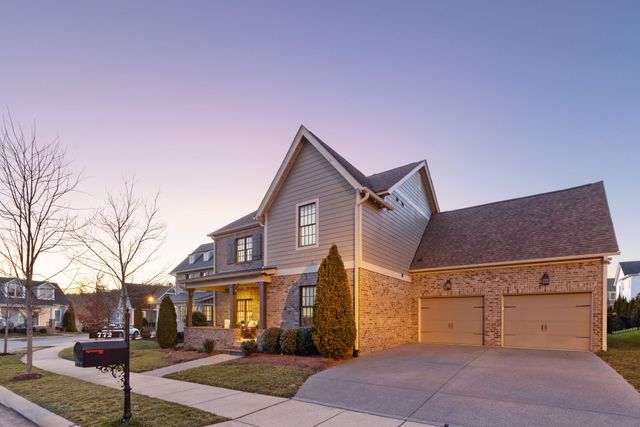 772 Fontwell Ln, Franklin, TN 37064