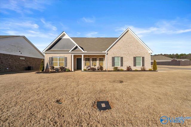 13947 Hickory Brook Road, Athens, AL 35611
